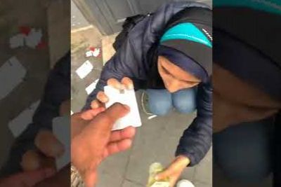 Homeless Had No Change So Man Gave Her His Credit Card