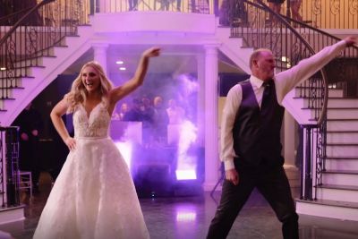 Father-Daughter Wedding Dance Turns Into Epic Viral Routine