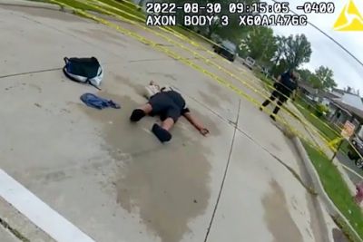 Police Officer Risks His Life To Save Boy Being Electrocuted