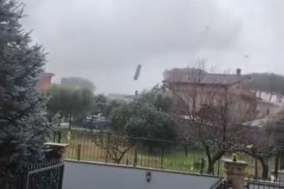 Video from Italy, possible tornado spotted near Rome