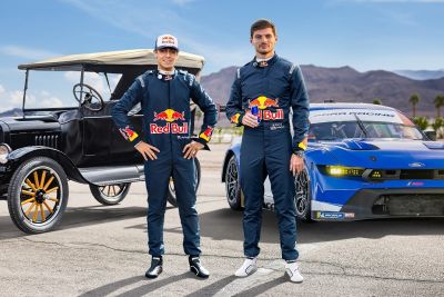 What Happens When F1 Drivers Race 100-Year-Old Cars?