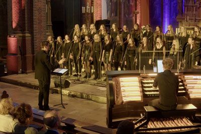 Girls' Choir Performs Metallica in a Church – A Stunning Version of Nothing Else Matters