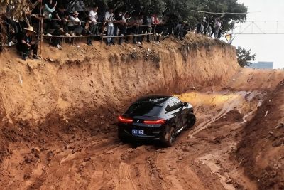 Porsche vs. Mud Pit: Luxury Cars Pushed to the Breaking Point