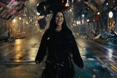 Evanescence Unveil Powerful New Song 'Who Will You Follow'