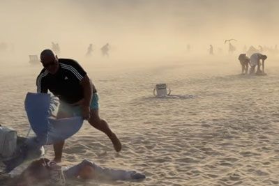 Sudden Wind Storm Sends Beachgoers Running in France