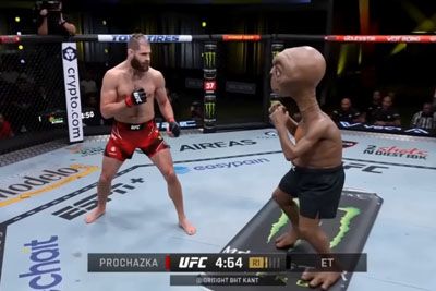 Jiri Prochazka Fights E.T., Predator and Other Alien Opponents in AI Video