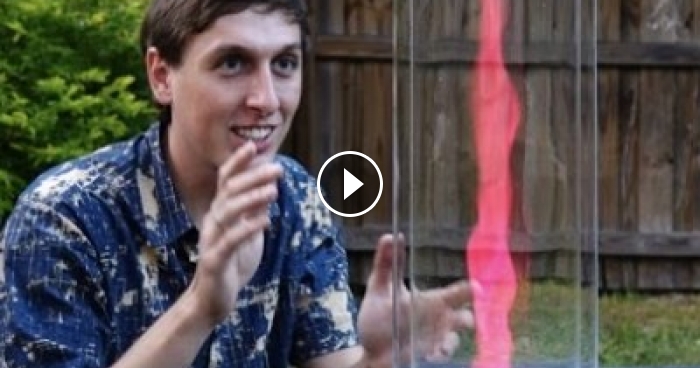 Guy Shows Us How To Make A Fire Tornado All By Yourself | Klipland.com