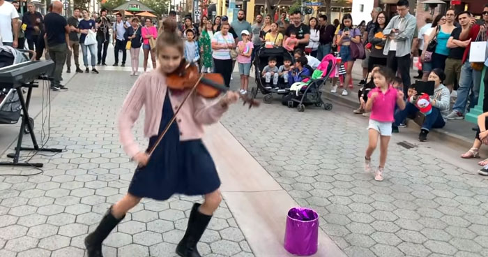 Little Girl Grabs Violin On The Street Delivers Outstanding