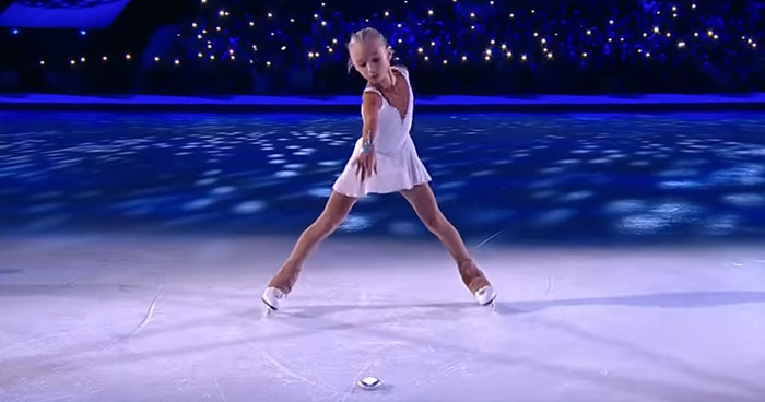 10-Year-Old Ice Skater Steals The Spotlight Dancing To Hallelujah ...