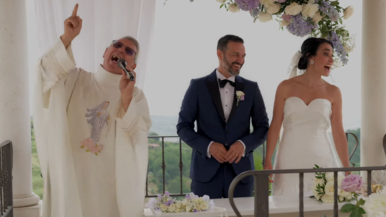 Italian priest Don Bruno sings for bride and groom on their wedding